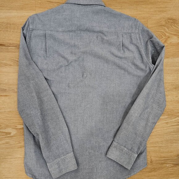 Throwback: American Apparel Oxford Cloth Button-Down - Picture 3 of 7